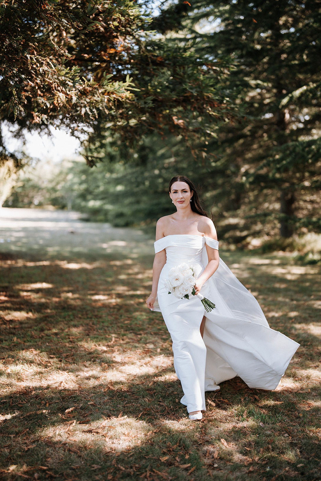 Briar & James - Cape Estate, Hawkes Bay, New Zealand Wedding | Meredith Lord Photography www.meredithlord.com