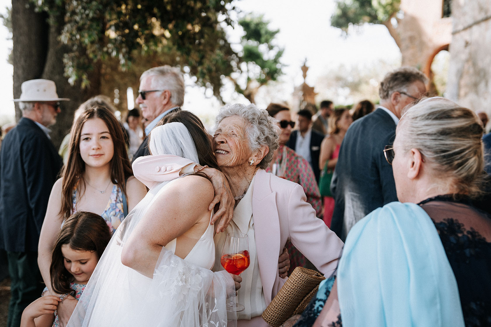 Xara & Francesco - Cinciano, Tuscany, Italy Wedding | Meredith Lord Photography www.meredithlord.com