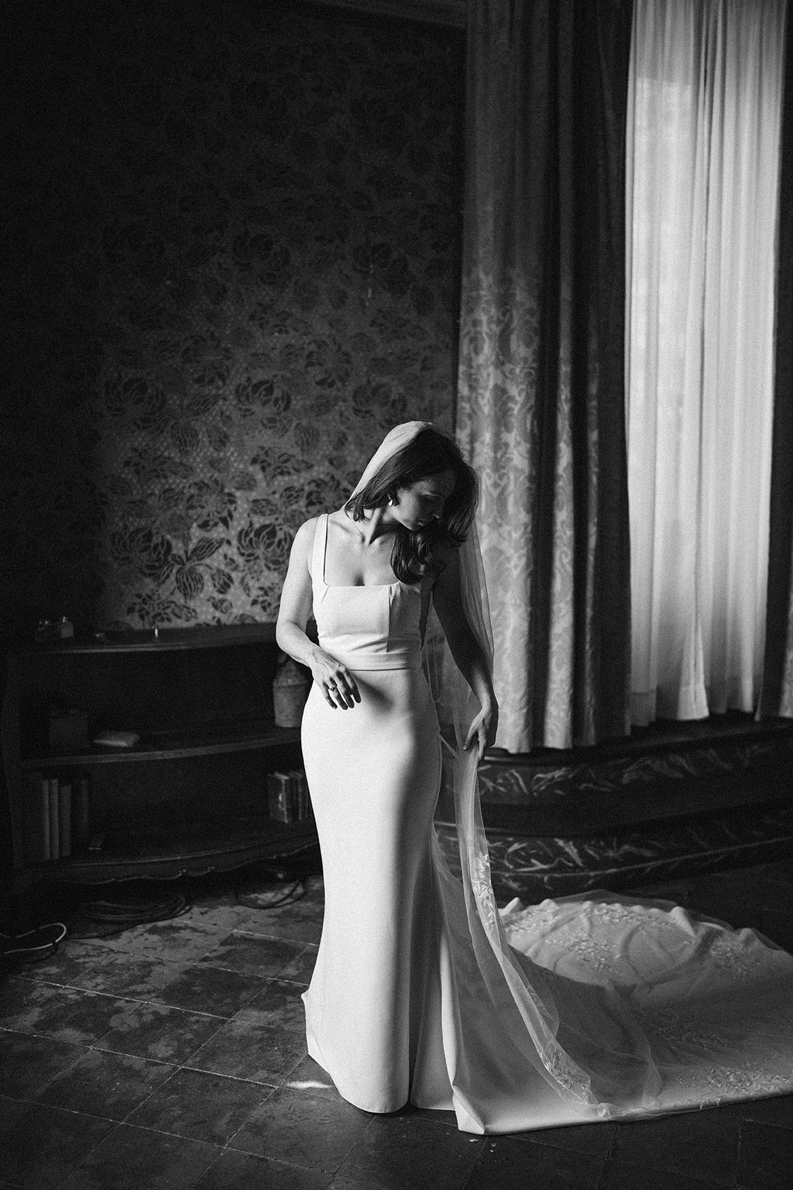 Xara & Francesco - Cinciano, Tuscany, Italy Wedding | Meredith Lord Photography www.meredithlord.com